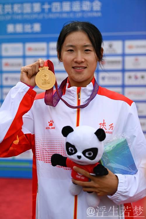 刘睿琦挺进赛艇女子单人双桨A组决赛